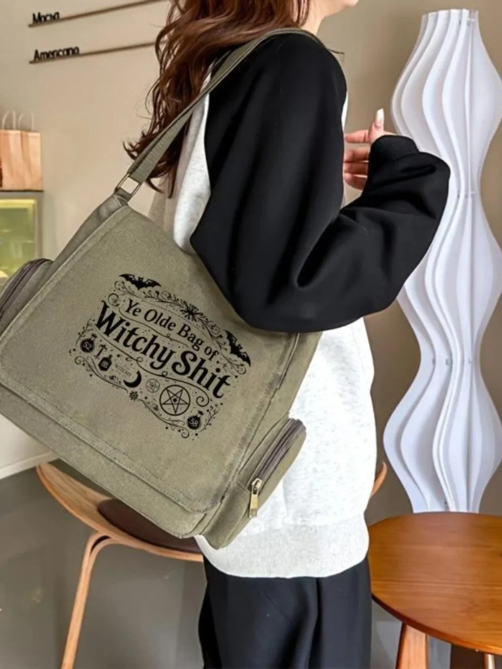 Messenger Bag Large Capacity Retro Tote with Bat and Pentagram Print